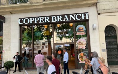 Le photobooth 360 triomphe lors de l’inauguration de Copper Branch Nîmes